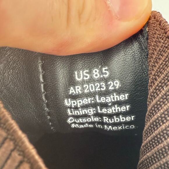 NEW Nisolo Carmen Chelsea Boots Almond Brown Leather Women's Size 8.5 - Picture 4 of 11